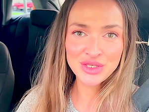 PUBLIC USERDATE FAIL - german Student teen squirt in her Car